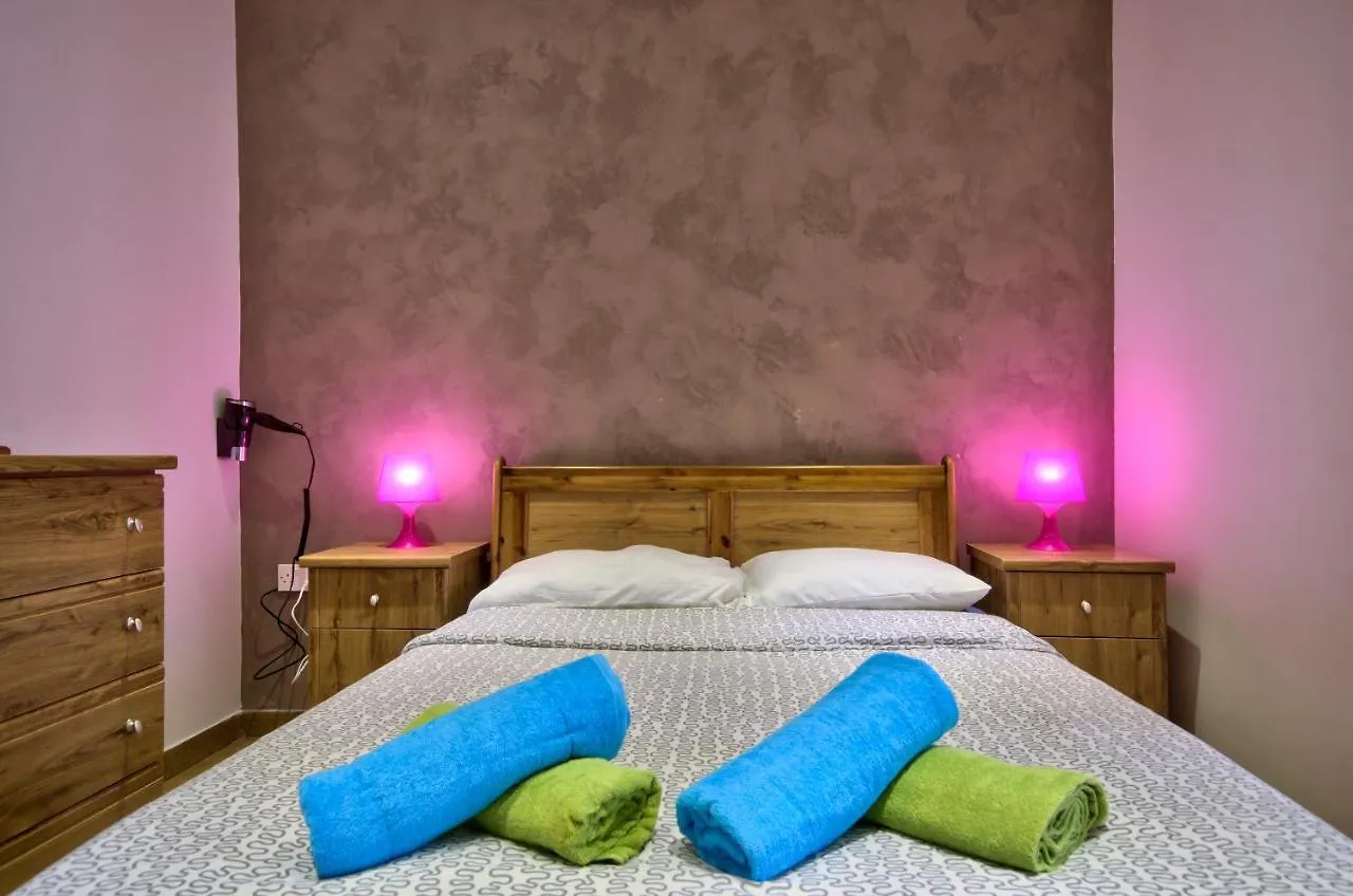 Sliema St Helens Cozy Traditional Apartments By Shortletsmalta