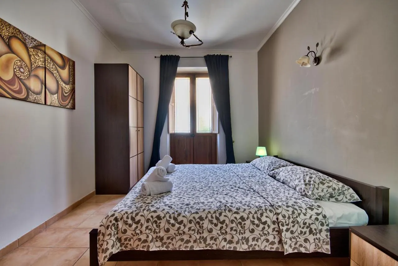 Sliema St Helens Cozy Traditional Apartments By Shortletsmalta 0*,  Malta