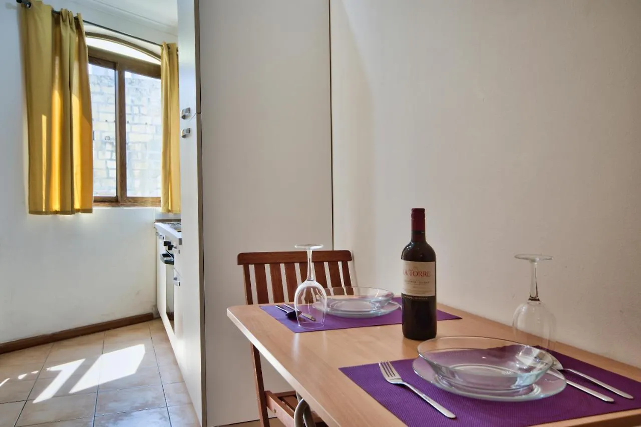 Sliema St Helens Cozy Traditional Apartments By Shortletsmalta