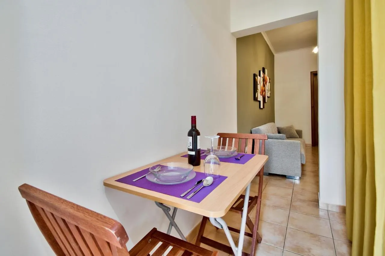 Sliema St Helens Cozy Traditional Apartments By Shortletsmalta